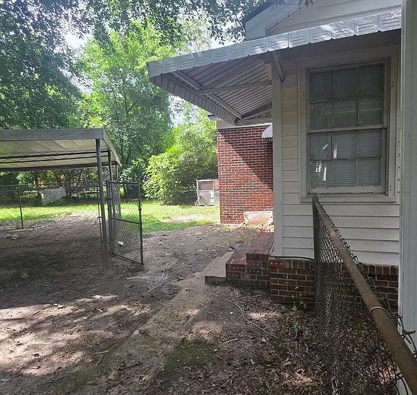 211 Edison Dr — Photo 13