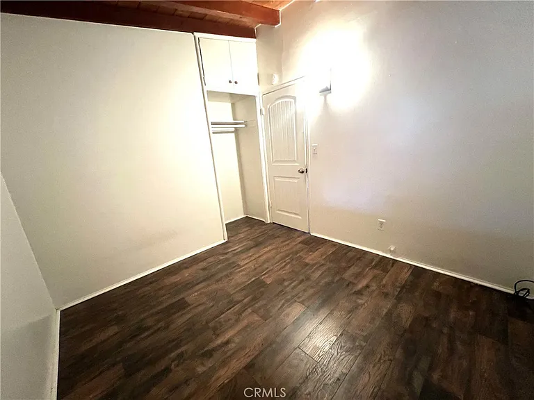 725 Tyrol Dr — Photo 8