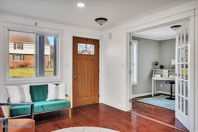 5th image of 357 Malta Ave