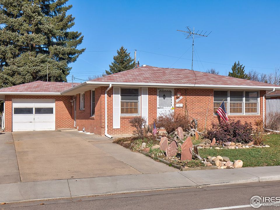 1627 Gay St Longmont Co 80501 Mls 936875 Zillow