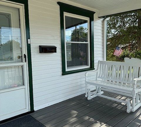 Front porch with swing