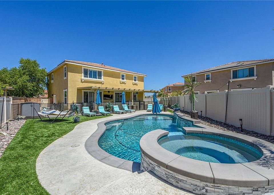 1st image of 27256 Old Miner Cir