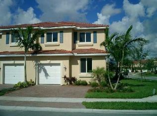 3071 N Evergreen Cir, Boynton Beach, FL 33426