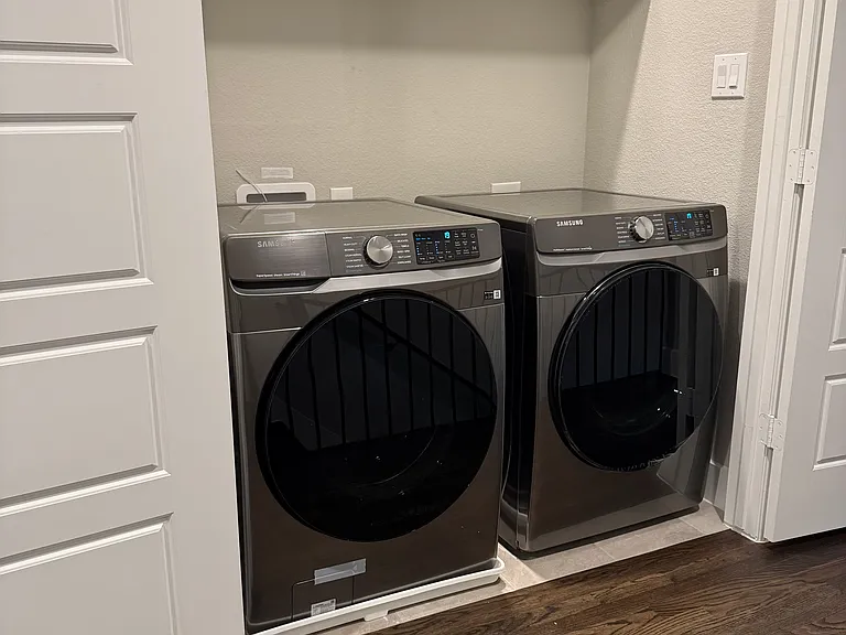 8052 Ingram Dr — Photo 12