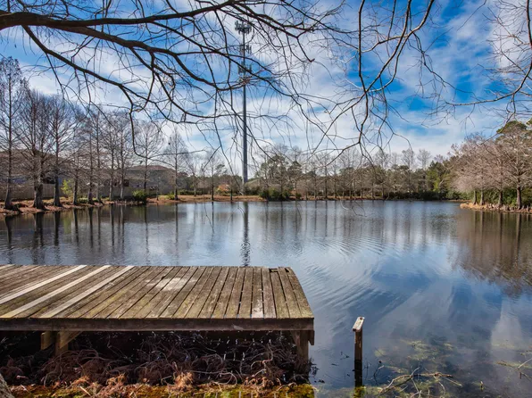 7388 Hiawatha Ln, Navarre, FL 32566