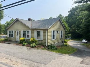 322 Boston Post Rd, Waterford, CT 06385