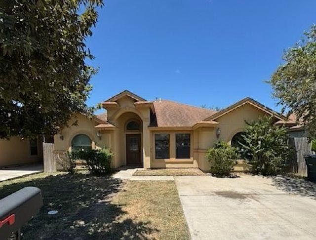 1st image of 516 Everest Ct