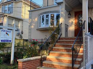 5822 84th Pl, Middle Village, NY 11379