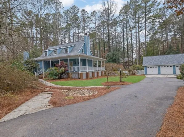 2034 Janmar Ct, Snellville, GA 30078