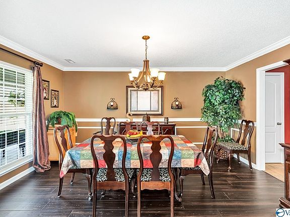 3rd image of 4912 Montauk Trl SE