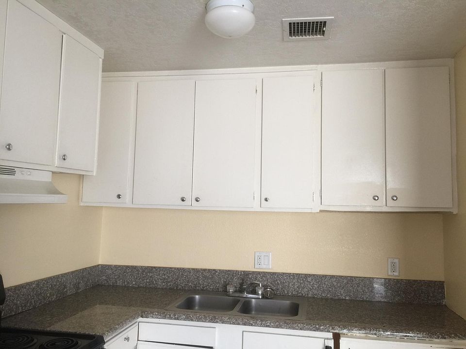 1st image of 908 N Jones Blvd APT B