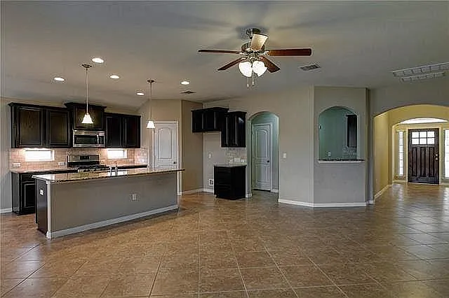 1221 Peregrine Way — Photo 10