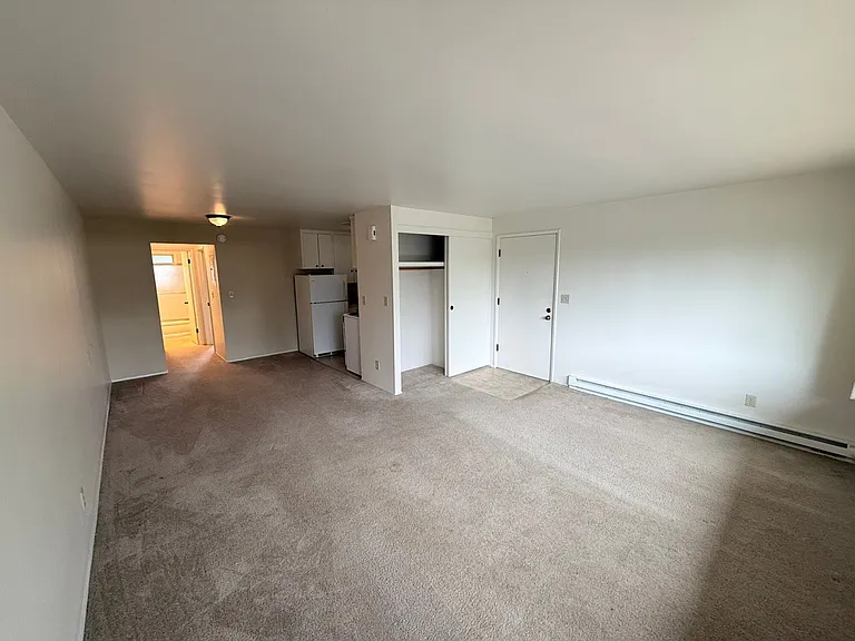 2600-2628 NW Tyler Ave — Photo 32