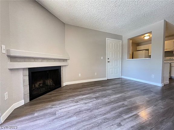 5th image of 230 Mission Newport Ln APT 204