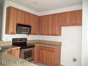 3rd image of 4826 Parkhurst Pl