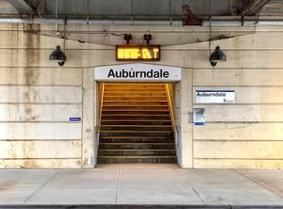 19108 Station Rd #1B, Flushing, NY 11358