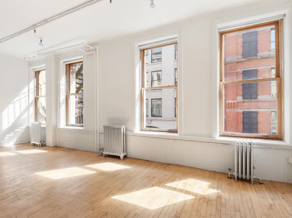 106 Spring Street image 3 of 7