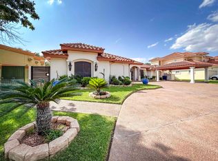 104 Omeara Cir, Laredo, TX 78045