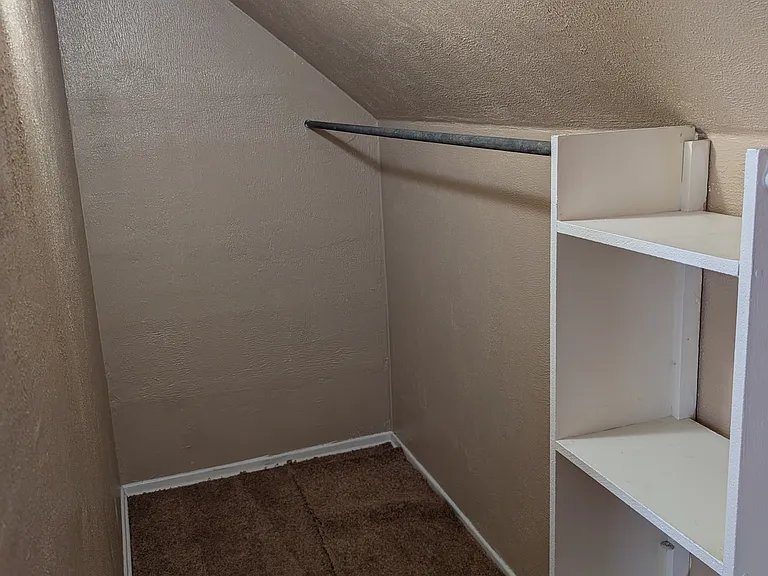 Up stairs bed rm, walk in closet