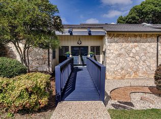 412 Havenwood Ln N, Fort Worth, TX 76112