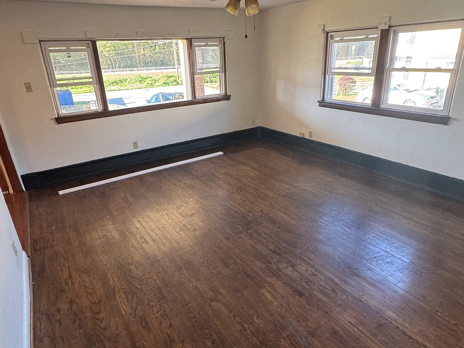 2 bed, 900 sqft, $950 — Photo 3