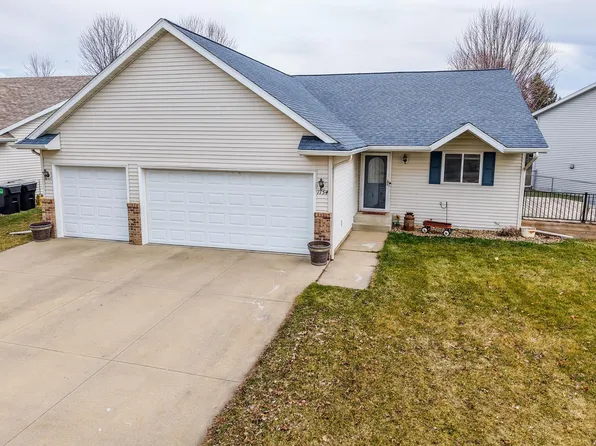 1154 Peregrine Dr SE, Rochester, MN 55904