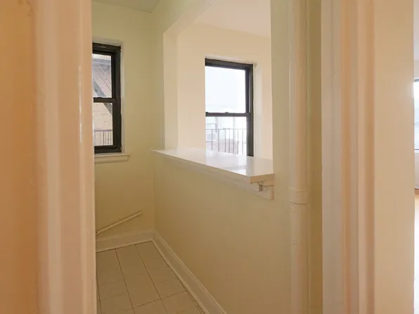 70 Clark Street image 23 of 46