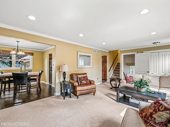 5th image of 15336 Wexford Ln