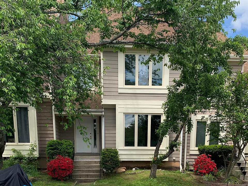 1118 Whitworth Ct