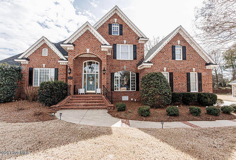 1st image of 3213 Abbey Road