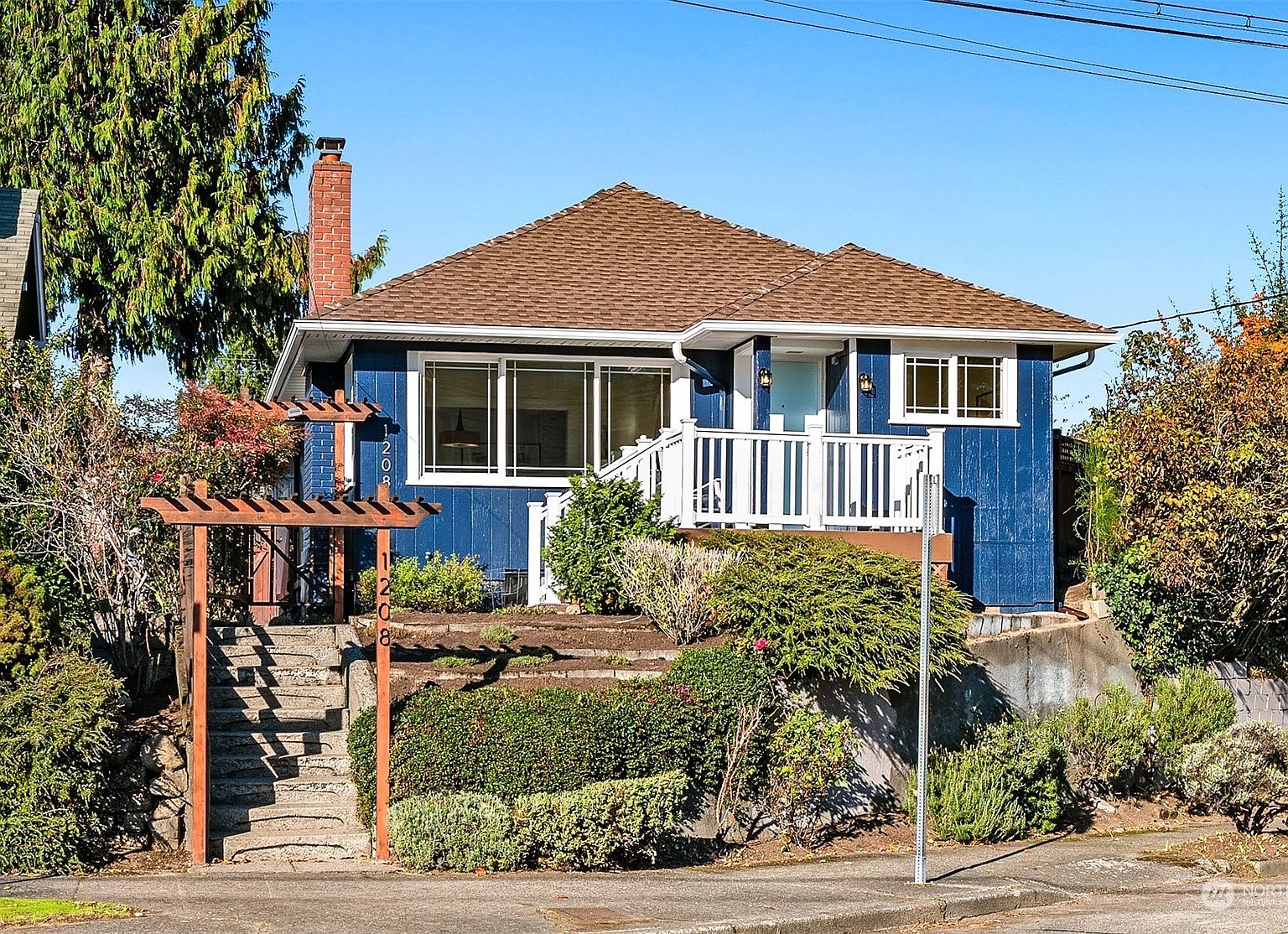 1208 N 48th Street, Seattle, WA 98103 | Zillow