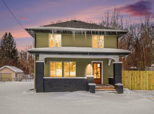 317 E Bertrand Rd, Niles, MI 49120