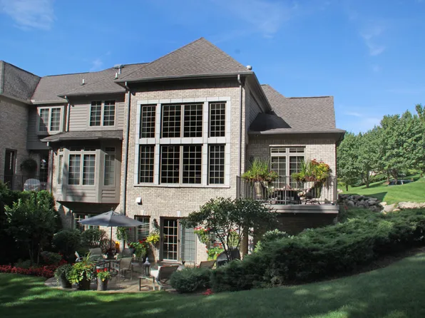 6518 Enclave Dr #1, Clarkston, MI 48348