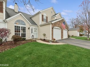 1842 Princeton Ct, Gurnee, IL 60031