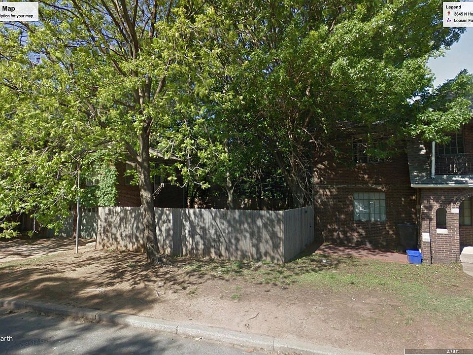 Shaded, fenced courtyard 