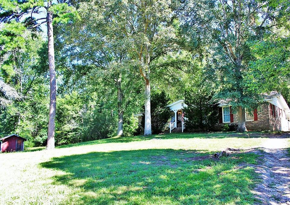 1st image of 30 Evergreen Dr