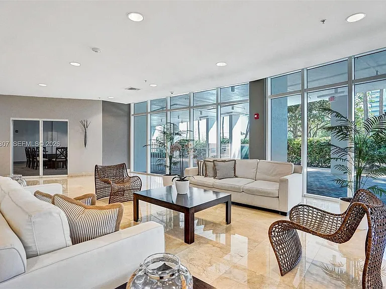 6515 Collins Ave #1107 — Photo 12