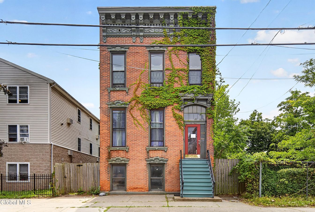 1st image of 118 2nd Street