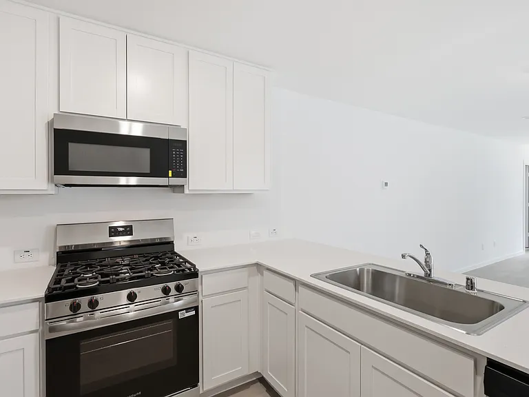 3040 Campeiro Ave — Photo 11