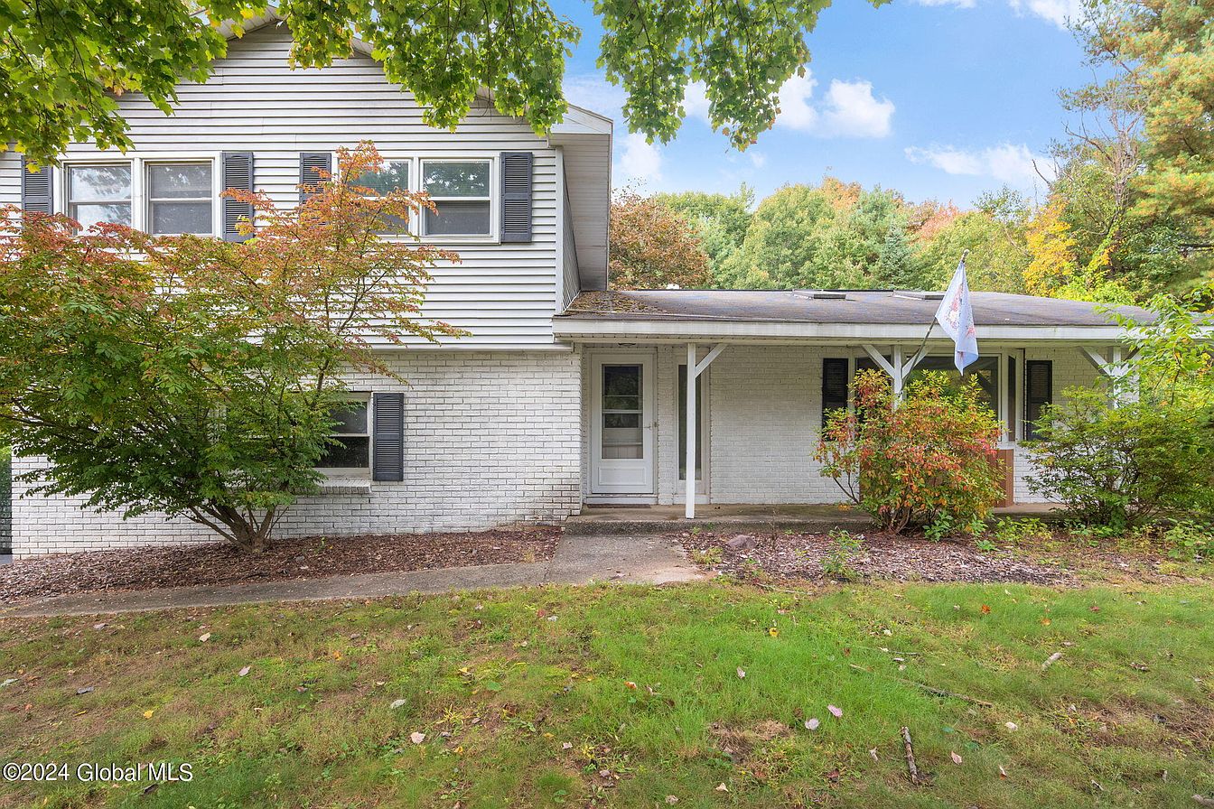 1st image of 3 Maryanne Drive