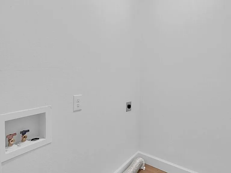 1602 Mitchell Ave — Photo 27