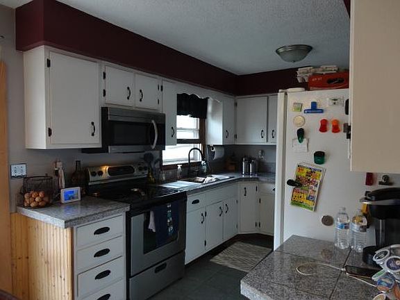 4th image of 1662 E 1350 North Rd