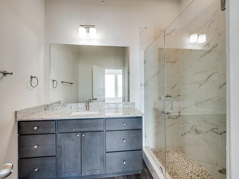 710 Benge Dr — Photo 22