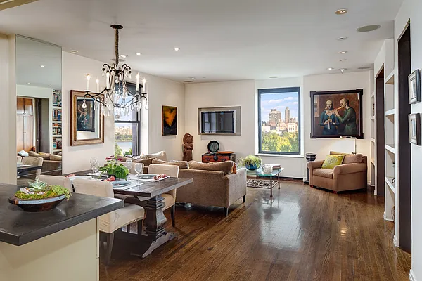 Sold by Stribling | media 12