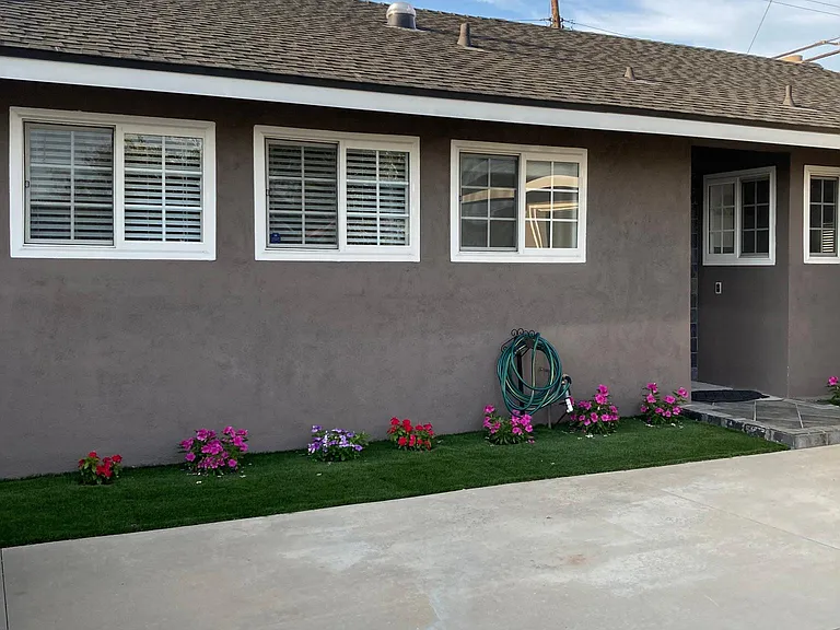6811 Oxford Dr — Photo 10