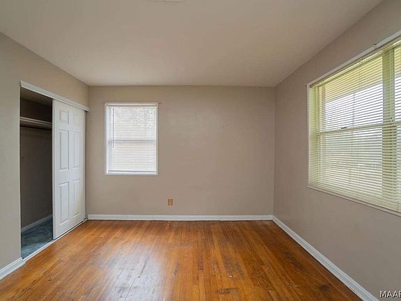 4th image of 208 Green Ridge Rd