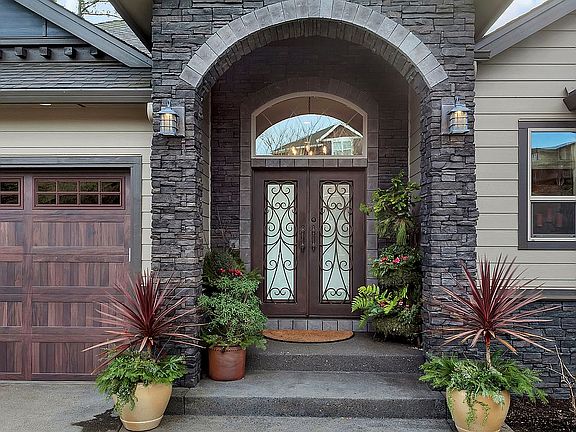Double-door entrance