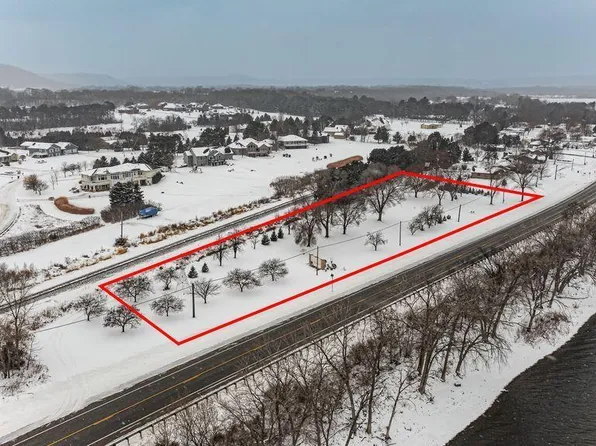 36724 Highway 61 Blvd, Lake City, MN 55041