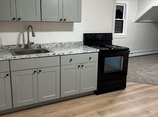 14 Fulton Pl, Mansfield, MA 02048