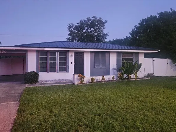250 Chamber St, Pt Charlotte, FL 33948